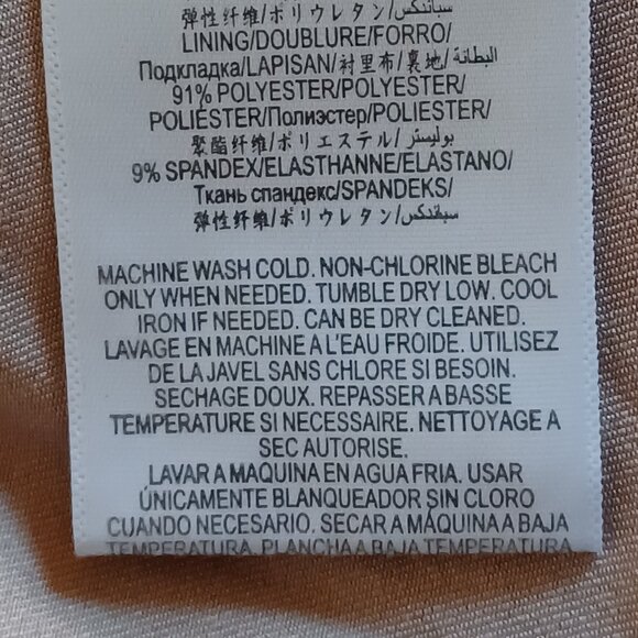 EUC BCBGMaxAzria "Vicktoria" Mixed-Knit Black Peplum Top Size XS - Picture 11 of 11